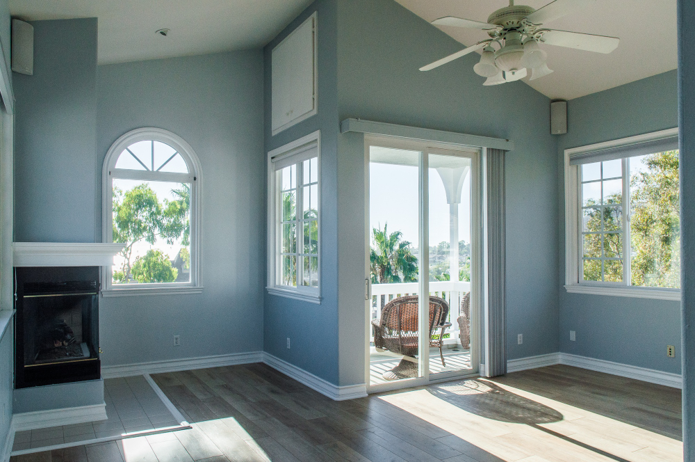 Barberton Windows by Material